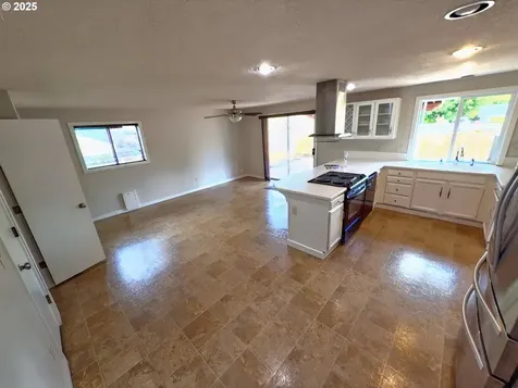 3880 SW 194th Place Beaverton OR 97078
