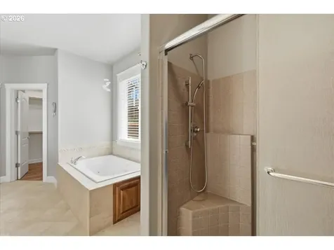 909 N 9th Way Ridgefield WA 98642