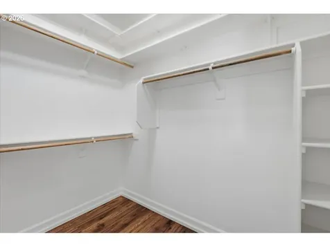 909 N 9th Way Ridgefield WA 98642