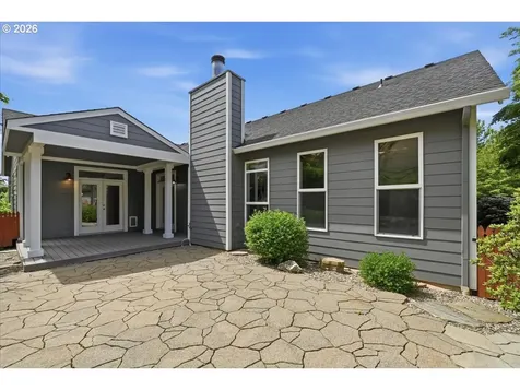 909 N 9th Way Ridgefield WA 98642