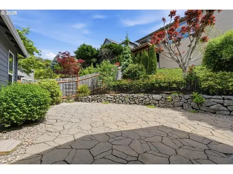 909 N 9th Way Ridgefield WA 98642