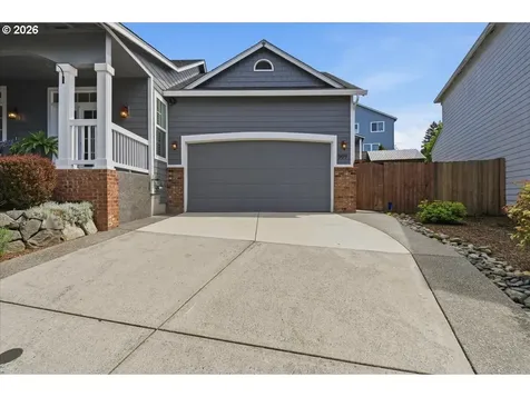 909 N 9th Way Ridgefield WA 98642