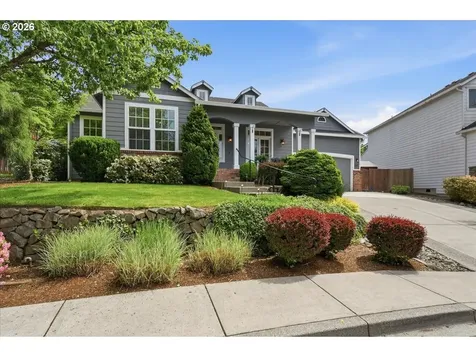 909 N 9th Way Ridgefield WA 98642