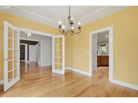 909 N 9th Way Ridgefield WA 98642