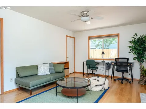 3942 SE Harrison Street Portland OR 97214