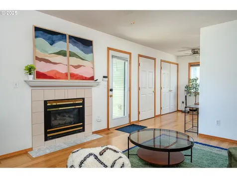 3942 SE Harrison Street Portland OR 97214