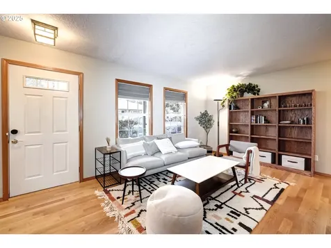 3942 SE Harrison Street Portland OR 97214