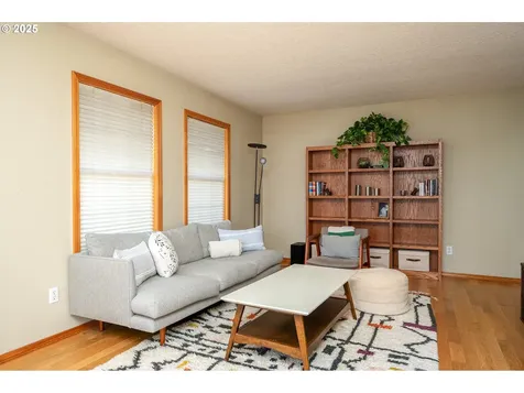 3942 SE Harrison Street Portland OR 97214