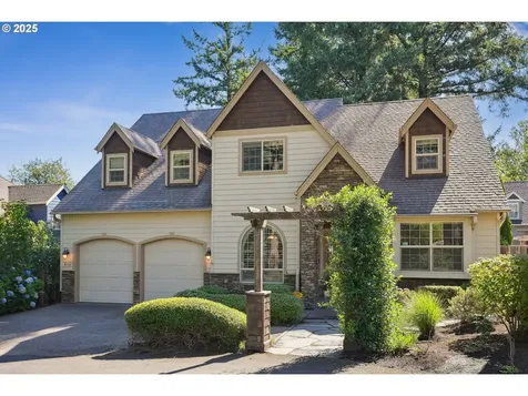 8112 SW 61st Avenue Portland OR 97219