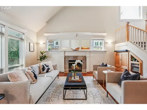 8112 SW 61st Avenue Portland OR 97219