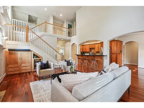 8112 SW 61st Avenue Portland OR 97219