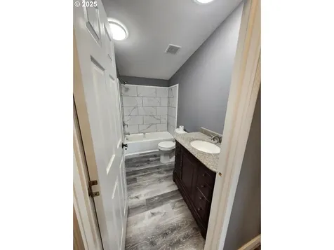 101 Isabell Avenue Roseburg OR 97470