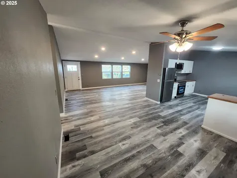 101 Isabell Avenue Roseburg OR 97470