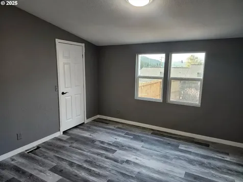 101 Isabell Avenue Roseburg OR 97470