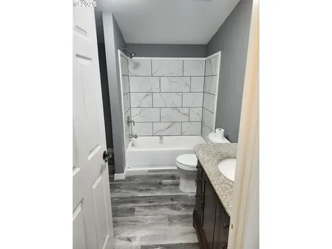 101 Isabell Avenue Roseburg OR 97470