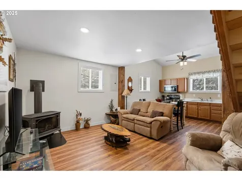 58783 Highway 204 Weston OR 97886