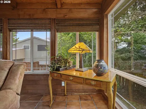 1618 SW 3rd Drive Gresham OR 97080