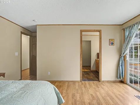 1618 SW 3rd Drive Gresham OR 97080