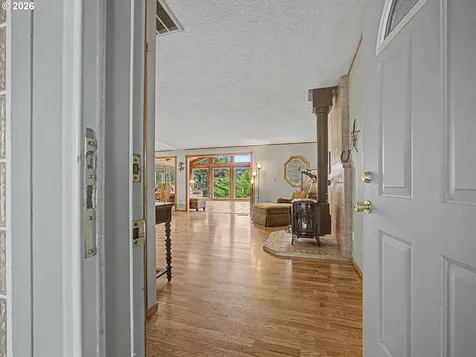 1618 SW 3rd Drive Gresham OR 97080