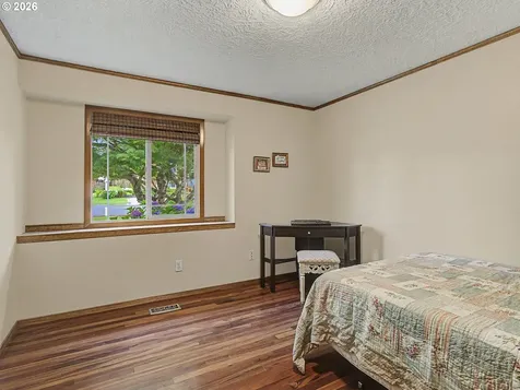 1618 SW 3rd Drive Gresham OR 97080