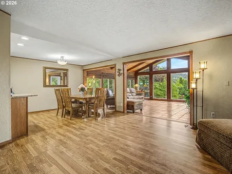 1618 SW 3rd Drive Gresham OR 97080