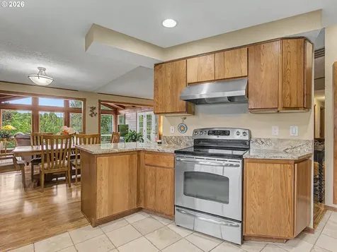 1618 SW 3rd Drive Gresham OR 97080