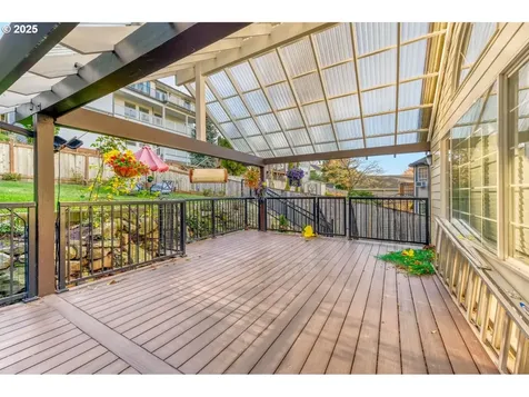 9818 SE Clatsop Street Portland OR 97266