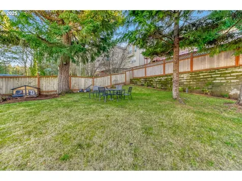 9818 SE Clatsop Street Portland OR 97266
