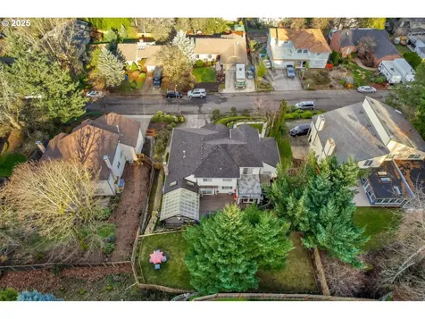 9818 SE Clatsop Street Portland OR 97266