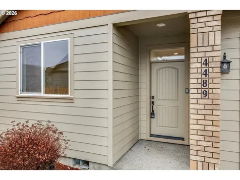 4489 SE Hillyard Court Gresham OR 97080