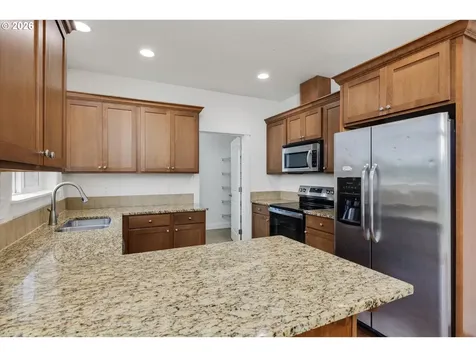 4489 SE Hillyard Court Gresham OR 97080