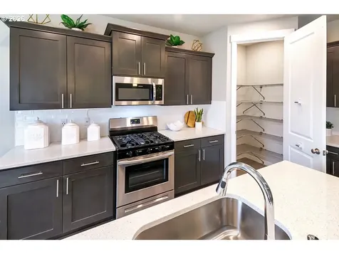 10705 NE 99th Avenue Vancouver WA 98662