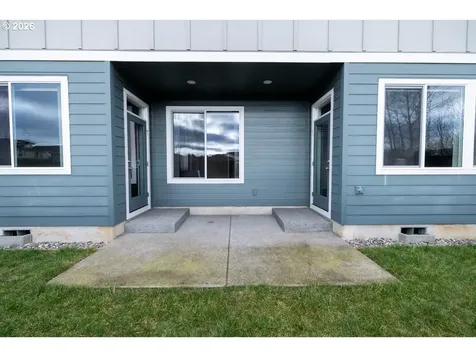 10705 NE 99th Avenue Vancouver WA 98662