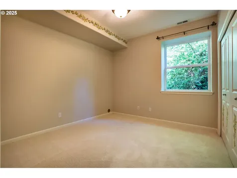 9614 NW Durrett Street Portland OR 97229