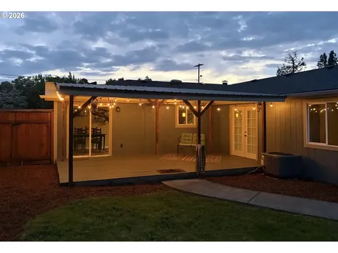 8106 SE 67th Avenue Portland OR 97206