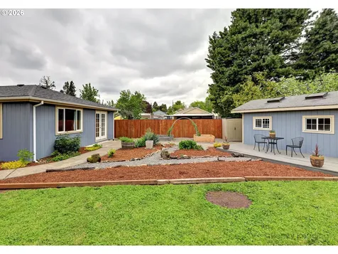 8106 SE 67th Avenue Portland OR 97206