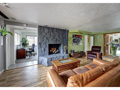 8106 SE 67th Avenue Portland OR 97206