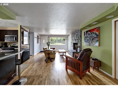 8106 SE 67th Avenue Portland OR 97206
