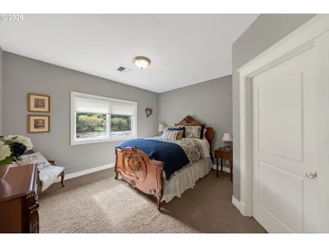 130 Stengar Lane Roseburg OR 97471