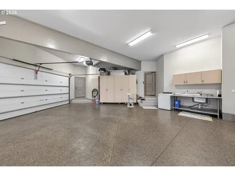 130 Stengar Lane Roseburg OR 97471