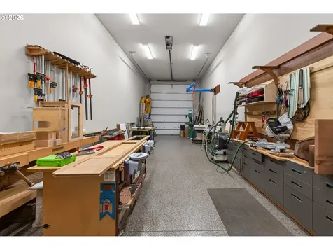130 Stengar Lane Roseburg OR 97471