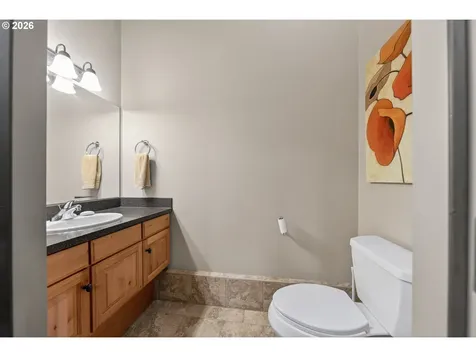 130 Stengar Lane Roseburg OR 97471