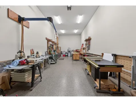 130 Stengar Lane Roseburg OR 97471