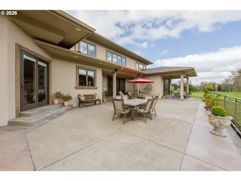 130 Stengar Lane Roseburg OR 97471