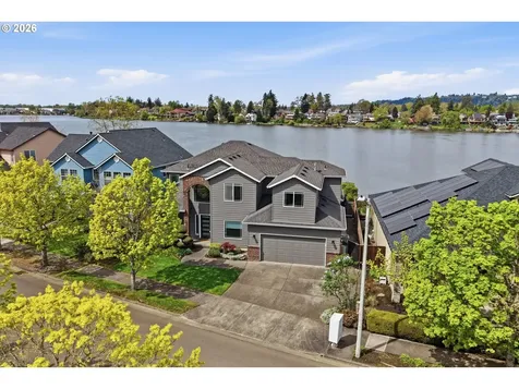 21157 NE Shore Drive Fairview OR 97024
