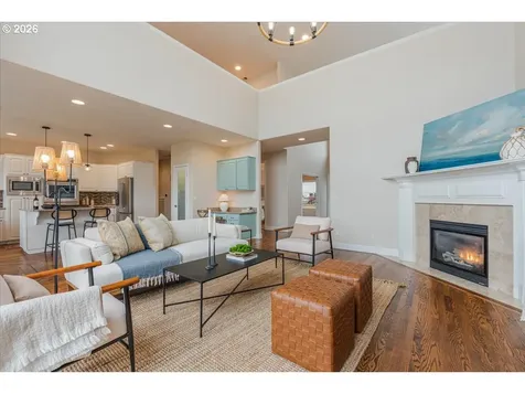 21157 NE Shore Drive Fairview OR 97024