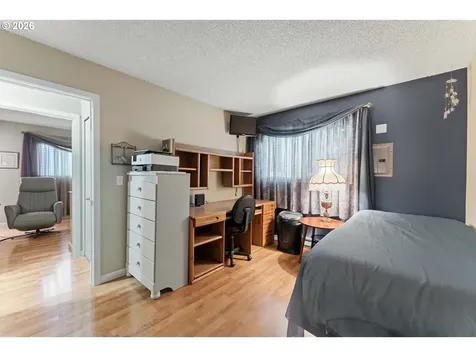 11341 SW Springwood Drive Portland OR 97223