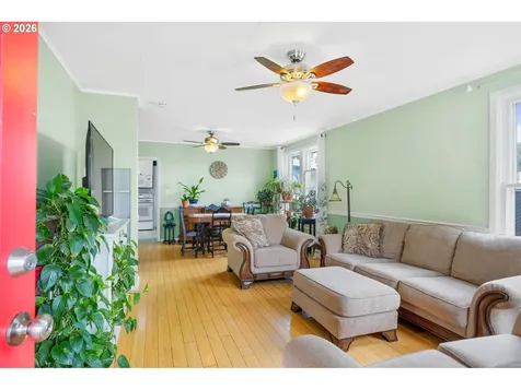 1071 SW Church Street Dallas OR 97338
