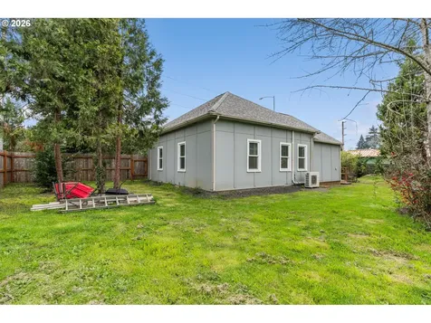 3315 W 18th Avenue Eugene OR 97402