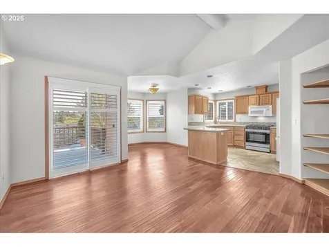2350 7th Street Columbia City OR 97018